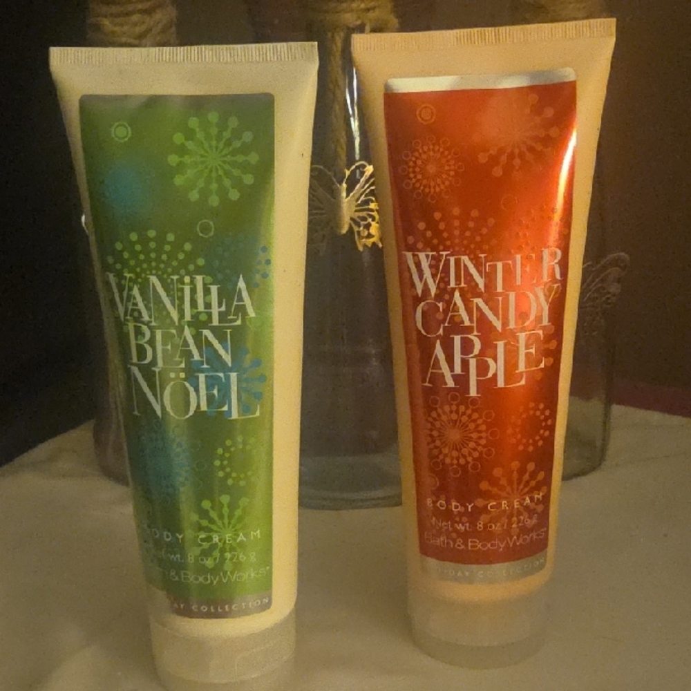 Bath & Body Works Vanilla Bean Noël and Winter Candy Apple Body Cream Set